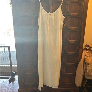 Old Navy NWTWhite Maxi Dress